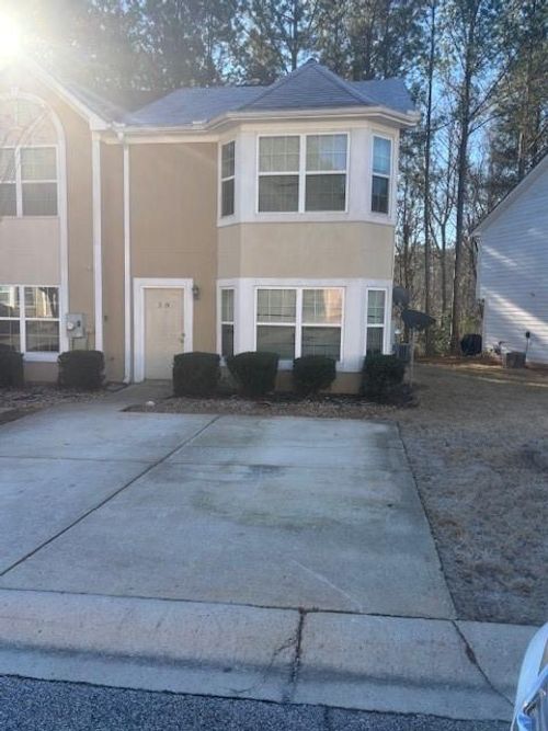 3001 Fields Dr, Lithonia, GA, 30038-2087 | Card Image