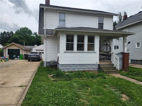3952 Eleanor St, Mogadore, OH, 44260-1507 | Card Image