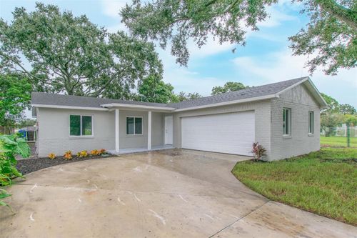 2503 Mill Run Blvd, KISSIMMEE, FL, 34744-2767 | Card Image