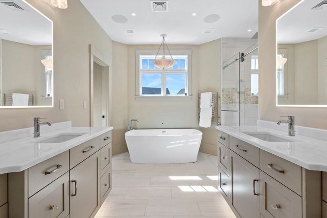 4 Cliff Estates Rd, House other with 4 bedrooms, 5 bathrooms and 4 parking in Scituate MA | Image 21