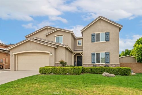 18300 Long Leaf Pine Ct, San Bernardino, CA, 92407 | Card Image