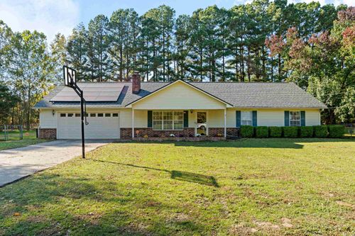 214 Lone Oak Dr, Jacksonville, AR, 72076-8012 | Card Image