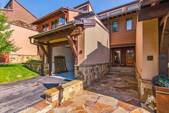 63 - 115 Harleston Grn, Townhouse with 2 bedrooms, 3 bathrooms and 1 parking in Snowmass Village CO | Image 35
