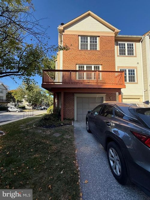 d-8806 Gilly Way, Randallstown, MD, 21133-5322 | Card Image
