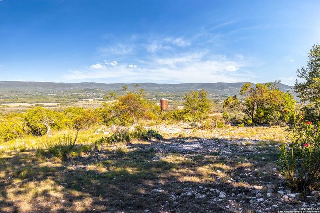 546 Beulah Pl, House other with 3 bedrooms, 3 bathrooms and null parking in Utopia TX | Image 4