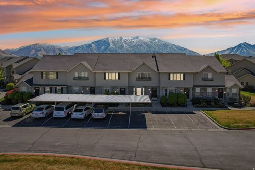 1077 1850, Springville, UT, 84663-3189 | Card Image