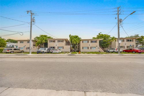 731 Sw 5th St, Miami, FL, 33130 | Card Image