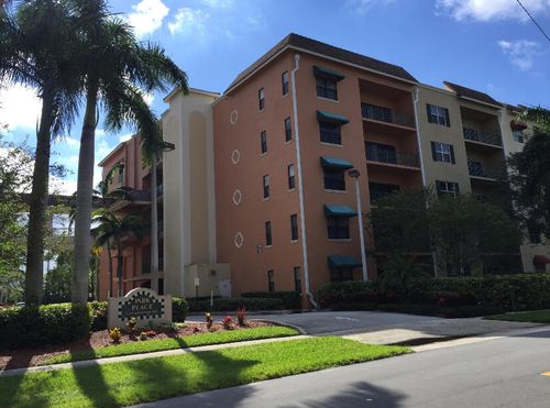 b-305-1610 Presidential Way, West Palm Beach, FL, 33401-1866 | Card Image