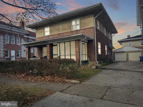 65 Main St, ROEBLING, NJ, 08554-1220 | Card Image