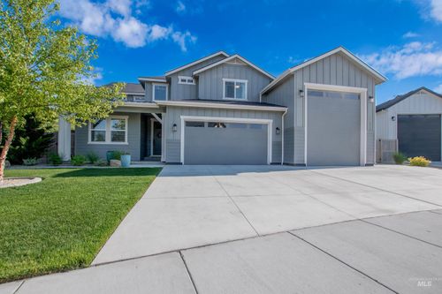 2649 E Mardia St, Meridian, ID, 83642-4732 | Card Image
