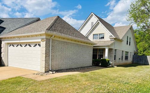 1092 E Montebello Cir, Memphis, TN, 38018 | Card Image