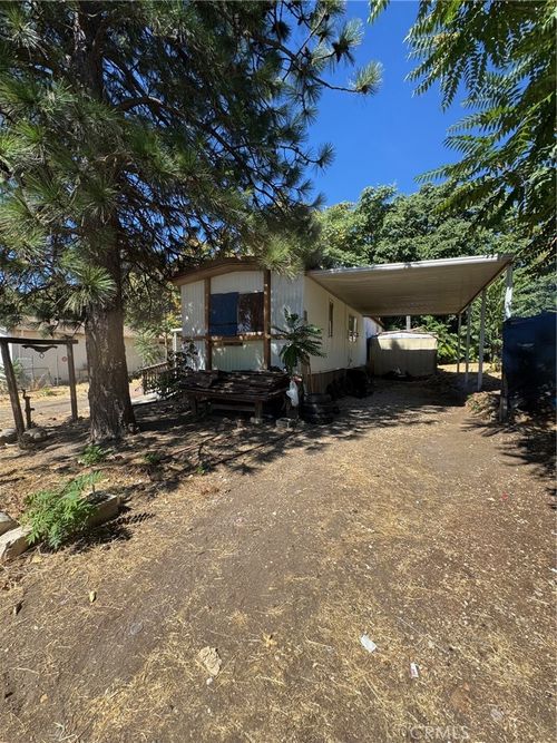 3621 Toyon St, Clearlake, CA, 95422-8952 | Card Image