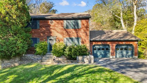 30 Pautipaug Hill Rd, North Franklin, CT, 06254-1210 | Card Image