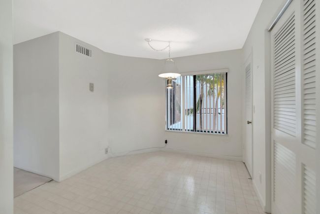 APT-1005 - 7509 Glendevon Ln, Condo with 2 bedrooms, 2 bathrooms and null parking in Delray Beach FL | Image 23