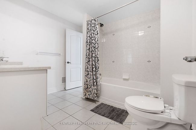 9 Haywood Dr, House other with 6 bedrooms, 5 bathrooms and 4 parking in Brampton ON | Image 41