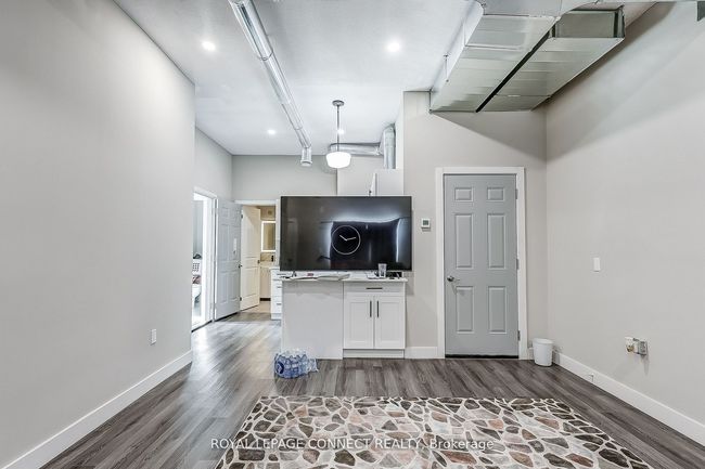 122 Latta Dr, House other with 1 bedrooms, 3 bathrooms and 20 parking in Plainfield ON | Image 27
