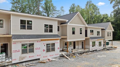 unit-2-812 Powdermill Rd, Gatlinburg, TN, 37738 | Card Image