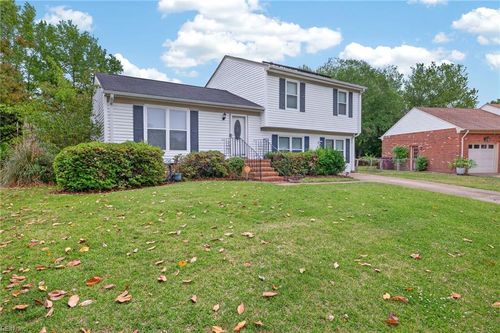 1022 Bowling Green Trl, Chesapeake, VA, 23320-3144 | Card Image