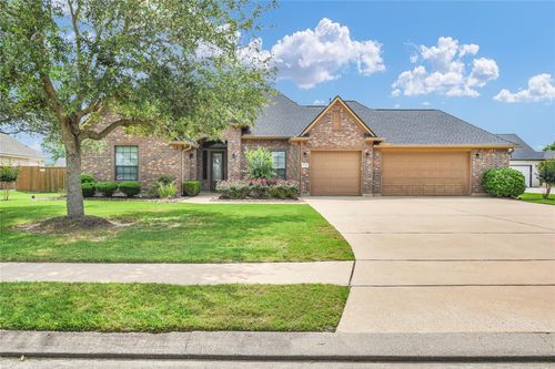 1100 Southern Oaks Drive, Angleton, TX, 77515 | Card Image