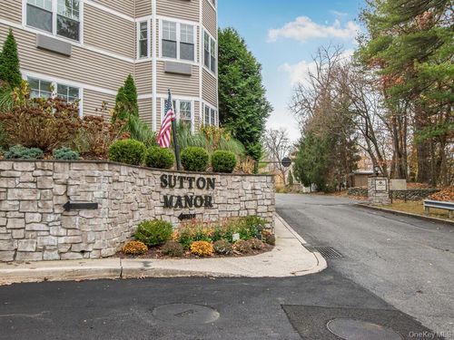314-314 Sutton Dr, Mount Kisco, NY, 10549-1153 | Card Image
