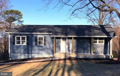 138 Grimes Golden Rd, LINDEN, VA, 22642-6317 | Card Image