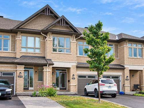 281 Livery St, Stittsville, ON, K2V0B3 | Card Image