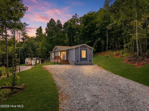 285 Loganberry Ln, Hayesville, NC, 28904 | Card Image
