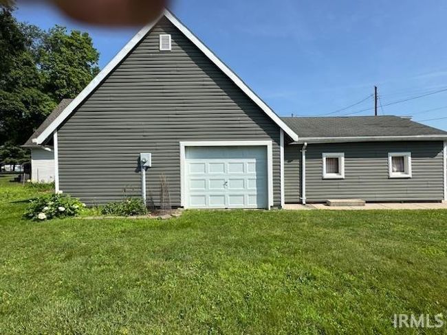2502 Wolfs Point Dr, House other with 3 bedrooms, 2 bathrooms and null parking in Rochester IN | Image 9