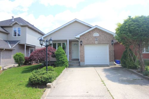 176 Oldham Street, London South, ON, N5E5E2 | Card Image