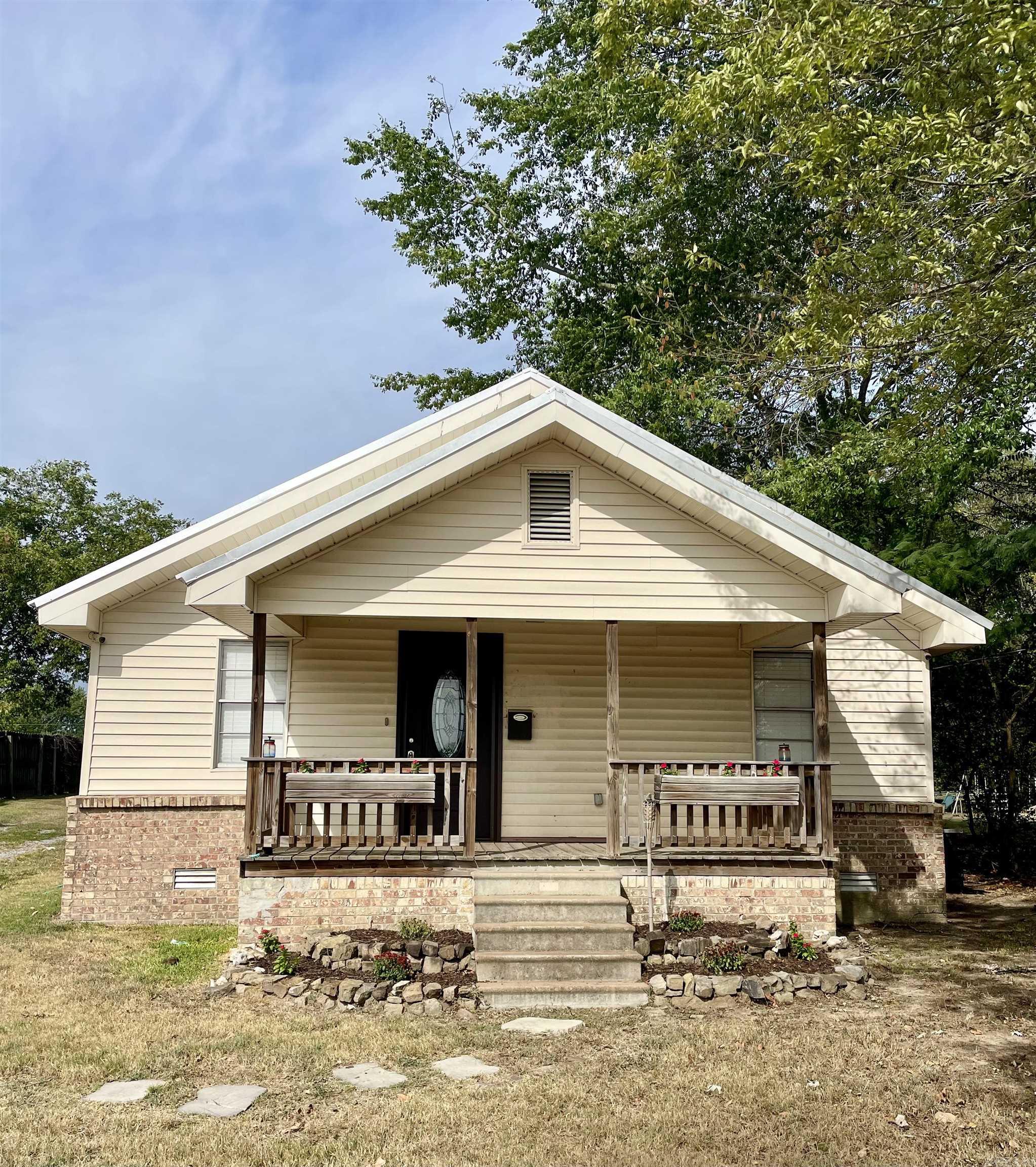 4th , Benton, AR 72015