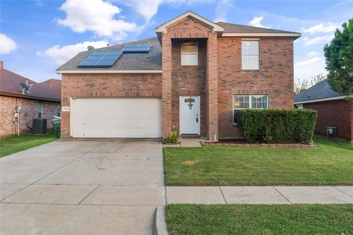 7505 Tin Cup Dr, Arlington, TX, 76001-5926 | Card Image
