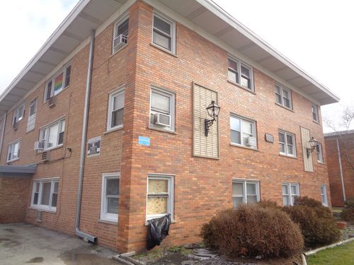 2-10805 S Lloyd Dr, Worth, IL, 60482-1564 | Card Image