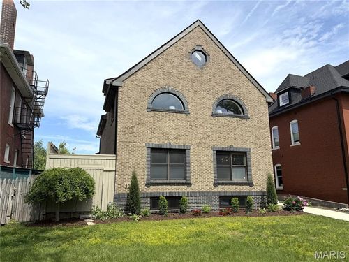 5089 Waterman Blvd, Saint Louis, MO, 63108-1101 | Card Image