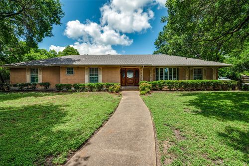 113 Overhill Dr, Waxahachie, TX, 75165-1839 | Card Image