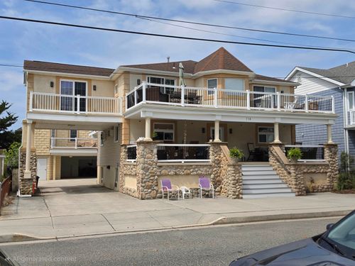 5-114 E Crocus Rd, Wildwood Crest, NJ, 08260-4218 | Card Image