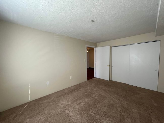 APT-201 - 96 Powers St, Condo with 2 bedrooms, 1 bathrooms and null parking in Milford NH | Image 30