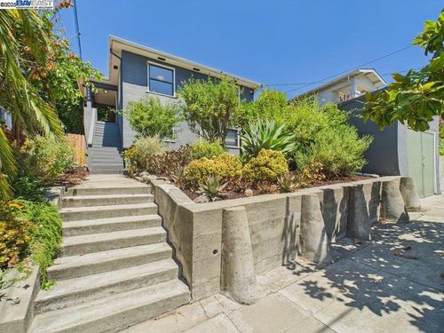 4418 Virginia Ave, Oakland, CA, 94619-2616 | Card Image