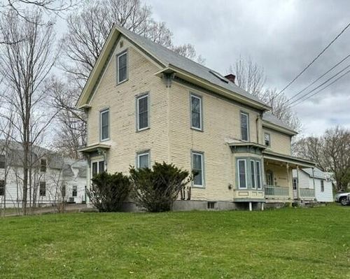 46 Cedar Street, Dover-Foxcroft, ME, 04426 | Card Image