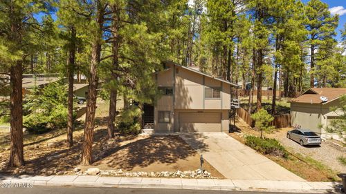 3161 S Troxler Cir, Flagstaff, AZ, 86005-9123 | Card Image