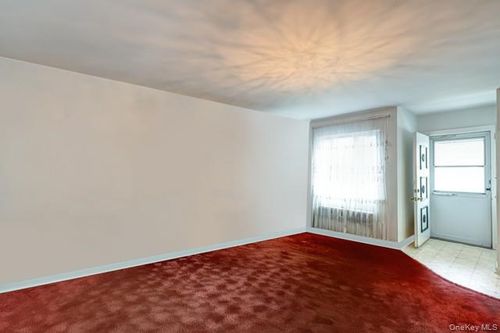 73-25 Cook Ave, Middle Village, NY, 11379-2522 | Card Image