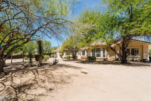 2257 W Avenue O4, Palmdale, CA, 93551-3366 | Card Image