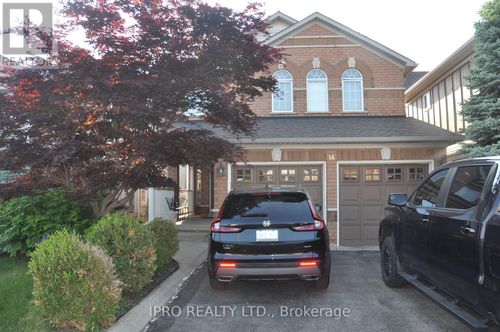 14 Porchlight Road, Brampton (Fletcher's Creek Village), ON, L6X4S3 | Card Image