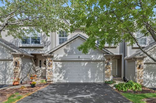 1896 Sedgewood Ave, Aurora, IL, 60503-7322 | Card Image