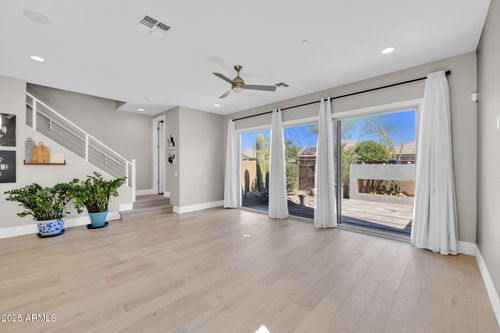 1936 W Kinfield Trl, Phoenix, AZ, 85085-8674 | Card Image