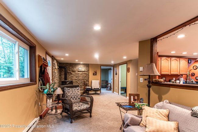 Living Room | Image 7