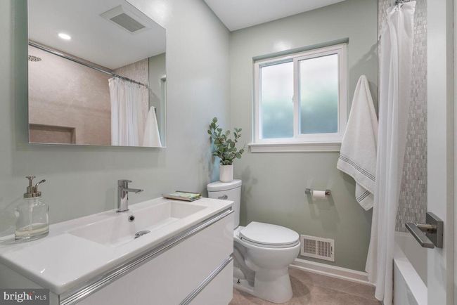 5320 29 Th St Nw, House other with 4 bedrooms, 4 bathrooms and null parking in WASHINGTON DC | Image 42