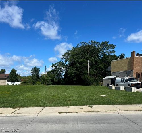500 W 6th St, Lorain, OH, 44052-1710 | Card Image