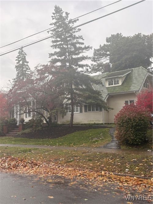 2-12 Whiting St, North Tonawanda, NY, 14120-6124 | Card Image