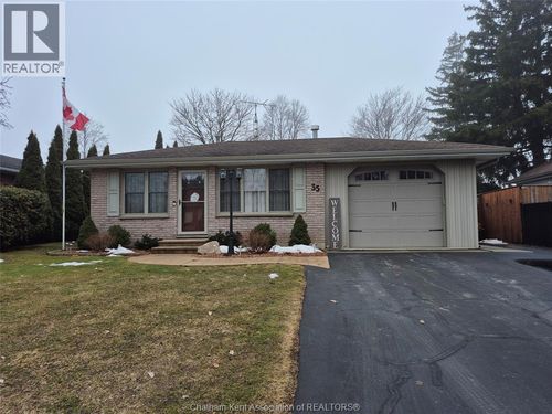 35 Richard St S, Ridgetown, ON, N0P2C0 | Card Image