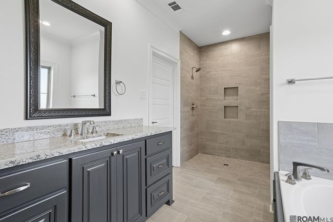 6112 Royal Palms Dr, House other with 4 bedrooms, 3 bathrooms and null parking in Gonzales LA | Image 14